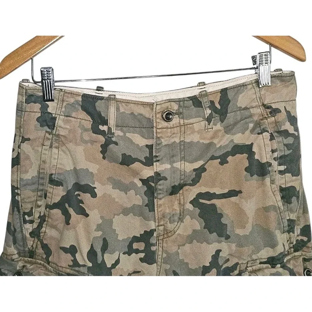 2013 Levi's Woodland Camouflage Cargo Pants Green 30x28 Utility‎ Streetwear Camo